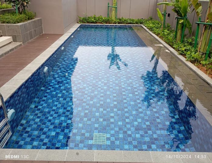 Kolam Renang Rumah Tinggal, Richmond L.15